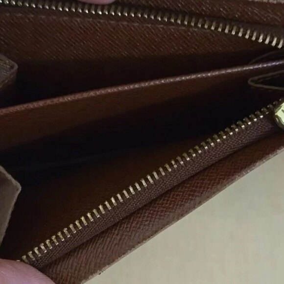 Louis Vuitton Monogram Tresor wallet - Picture 5 of 7